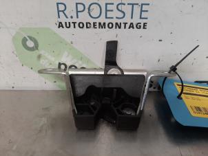 Used Tailgate lock stop Citroen C1 1.0 12V Price € 15,00 Margin scheme offered by Autodemontagebedrijf R. Poeste B.V.