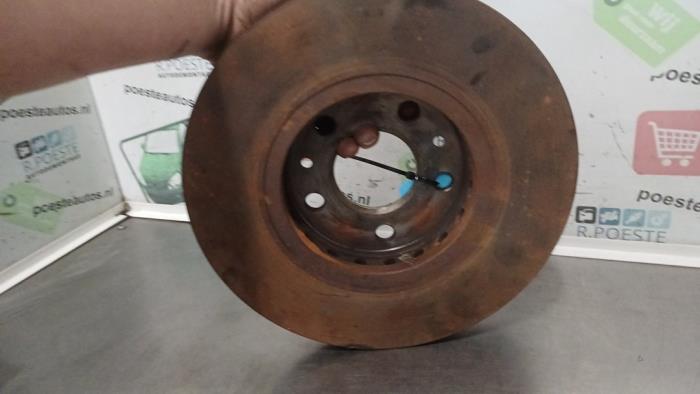 Front brake disc from a Renault Trafic (1FL/2FL/3FL/4FL) 1.6 dCi 95 2018