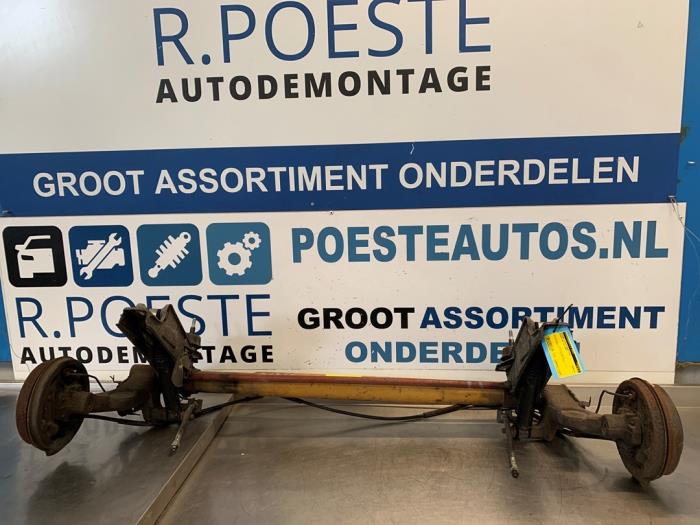 Gebrauchte Hinterachse Vorderradantrieb Peugeot 306 (7D) 1.8 Preis € 125,00 Margenregelung angeboten von Autodemontagebedrijf R. Poeste B.V.