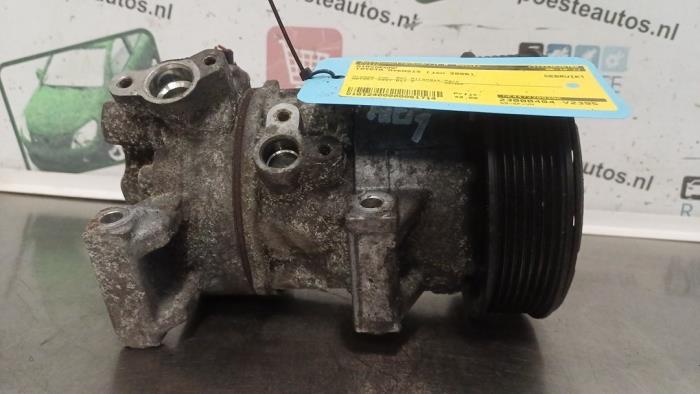 Usagé Compresseur de clim Toyota Avensis Wagon (T25/B1E) 2.2 D-4D 16V Prix € 42,00 Règlement à la marge proposé par Autodemontagebedrijf R. Poeste B.V.