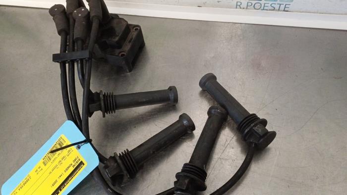 Gebrauchte Zündspule Ford Mondeo III 2.0 16V Preis € 30,00 Margenregelung angeboten von Autodemontagebedrijf R. Poeste B.V.
