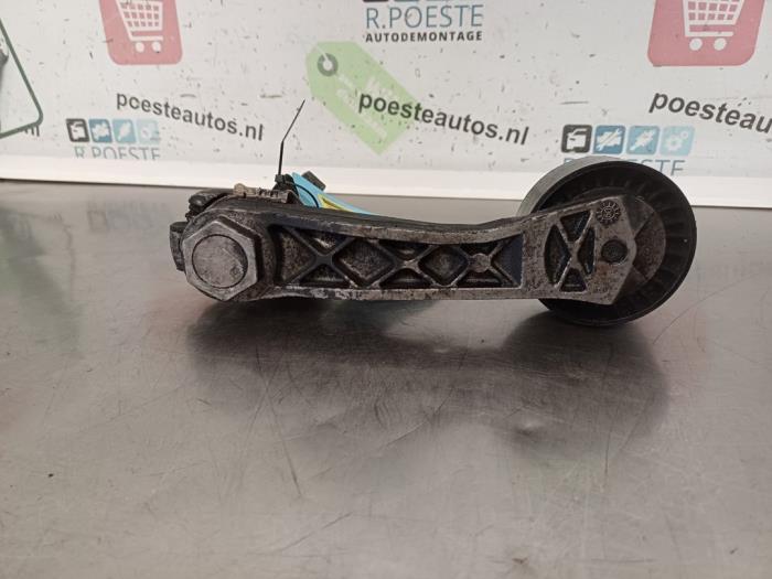 Usados Tensor correa múltiple Peugeot 207/207+ (WA/WC/WM) 1.6 16V GT THP Precio € 20,00 Norma de margen ofrecido por Autodemontagebedrijf R. Poeste B.V.