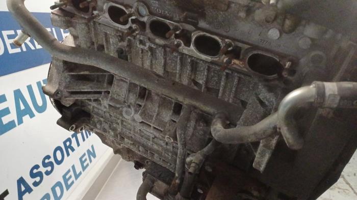 Engine from a Volvo S80 (TR/TS) 2.4 SE 20V 170 2000