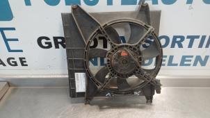 Usagé Ventilateur radiateur Hyundai Atos 1.1 12V Prix € 20,00 Règlement à la marge proposé par Autodemontagebedrijf R. Poeste B.V.