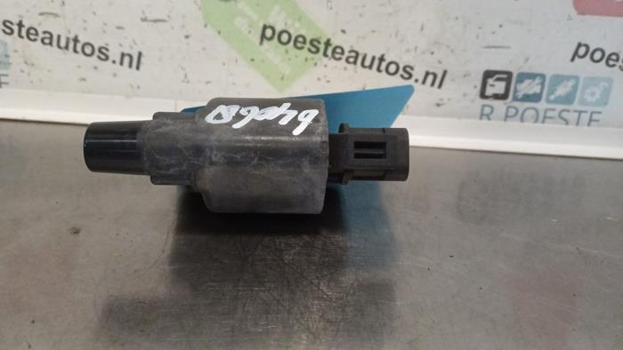 Usagé Bobine Nissan 100 NX (B13) 1.6 16V Prix € 20,00 Règlement à la marge proposé par Autodemontagebedrijf R. Poeste B.V.