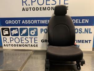 Used Seat, right Daihatsu Sirion 2 (M3) 1.0 12V DVVT Price € 60,00 Margin scheme offered by Autodemontagebedrijf R. Poeste B.V.
