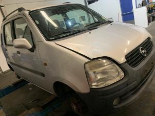 Used Front wing, right Opel Agila (A) 1.2 16V Price € 40,00 Margin scheme offered by Autodemontagebedrijf R. Poeste B.V.