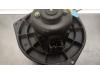 Heating and ventilation fan motor from a Opel Agila (A) 1.2 16V 2003