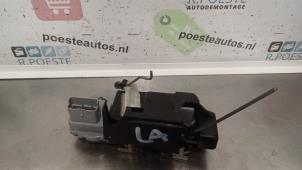 Usagé Serrure arrière gauche Citroen Xsara Picasso (CH) 1.6 Prix € 30,00 Règlement à la marge proposé par Autodemontagebedrijf R. Poeste B.V.