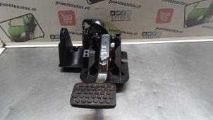 Used Brake pedal Fiat Panda (169) 1.2 Fire Price € 42,00 Margin scheme offered by Autodemontagebedrijf R. Poeste B.V.
