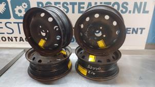 Used Set of wheels Kia Picanto (BA) 1.0 12V Price € 80,00 Margin scheme offered by Autodemontagebedrijf R. Poeste B.V.