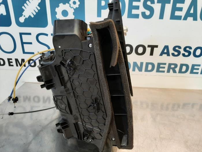 Heater housing from a Renault Twingo II (CN) 1.2 2008