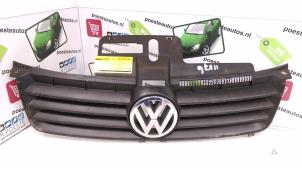 Usagé Calandre Volkswagen Polo IV (9N1/2/3) 1.2 Prix € 20,00 Règlement à la marge proposé par Autodemontagebedrijf R. Poeste B.V.