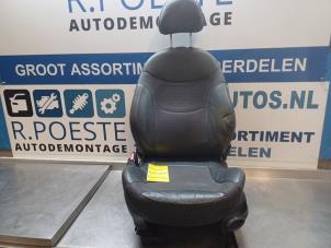 Used Seat, left Mini Mini Cooper S (R53) 1.6 16V Price € 100,00 Margin scheme offered by Autodemontagebedrijf R. Poeste B.V.