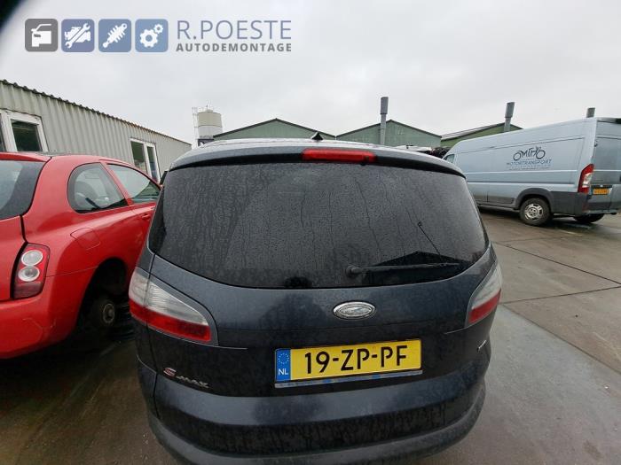 Rear door 4-door, right from a Ford S-Max (GBW) 2.0 TDCi 16V 140 2008