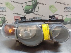 Used Headlight, right BMW 3 serie Compact (E46/5) 316ti 16V Price € 30,00 Margin scheme offered by Autodemontagebedrijf R. Poeste B.V.
