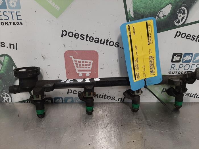 Usagé Système d'injection Renault Scénic II (JM) 2.0 16V Prix € 30,00 Règlement à la marge proposé par Autodemontagebedrijf R. Poeste B.V.
