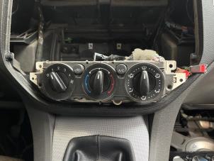 Used Heater control panel Ford Focus C-Max 1.6 16V Price € 30,00 Margin scheme offered by Autodemontagebedrijf R. Poeste B.V.