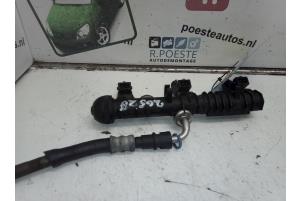 Used Fuel injector nozzle Opel Agila (A) 1.0 12V Price € 30,00 Margin scheme offered by Autodemontagebedrijf R. Poeste B.V.