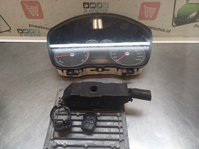 Used Engine management computer Ford Focus 2 Wagon 1.4 16V Price € 135,00 Margin scheme offered by Autodemontagebedrijf R. Poeste B.V.