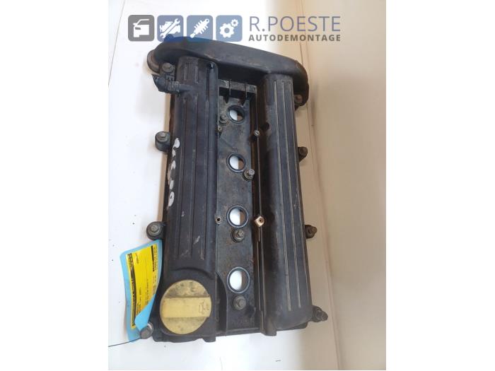 Rocker cover from a Opel Vectra C GTS 2.2 DIG 16V 2005