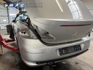 Gebrauchte Stoßstange hinten Peugeot 307 CC (3B) 2.0 HDIF 16V Preis € 150,00 Margenregelung angeboten von Autodemontagebedrijf R. Poeste B.V.