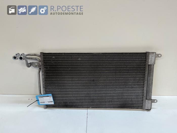 Skraplacz klimatyzacji z Volkswagen Polo V (6R) 1.2 12V BlueMotion Technology 2012