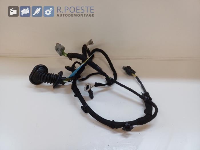 Begagnade Kablage Citroen C3 Picasso (SH) 1.6 16V VTI 120 Pris € 40,00 Marginaltabell erbjuds av Autodemontagebedrijf R. Poeste B.V.