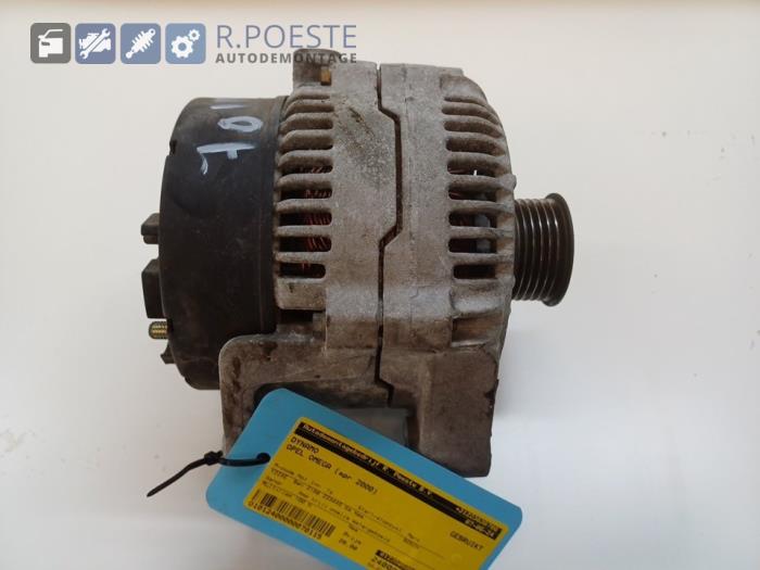 Begagnade Dynamo Opel Omega B Caravan (21/22/23) 2.2 16V Pris € 20,00 Marginaltabell erbjuds av Autodemontagebedrijf R. Poeste B.V.
