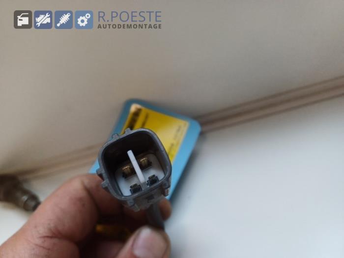 Sonde lambda d'un Toyota Starlet (EP9) 1.3,XLi,GLi 16V 1998
