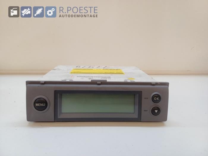 Begagnade Innerdisplay Nissan Micra (K12) 1.4 16V Pris € 22,00 Marginaltabell erbjuds av Autodemontagebedrijf R. Poeste B.V.