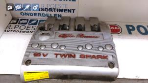 Abdeckblech Motor van een Alfa Romeo 147 (937) 1.6 Twin Spark 16V 2003