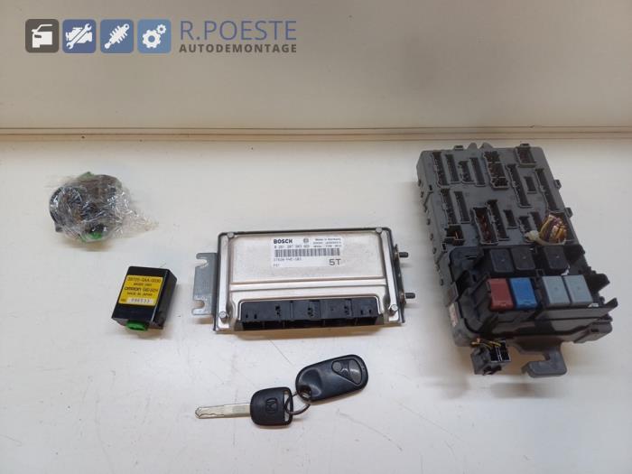 Used Engine management computer Honda Jazz (GD/GE2/GE3) 1.3 i-Dsi Price € 135,00 Margin scheme offered by Autodemontagebedrijf R. Poeste B.V.