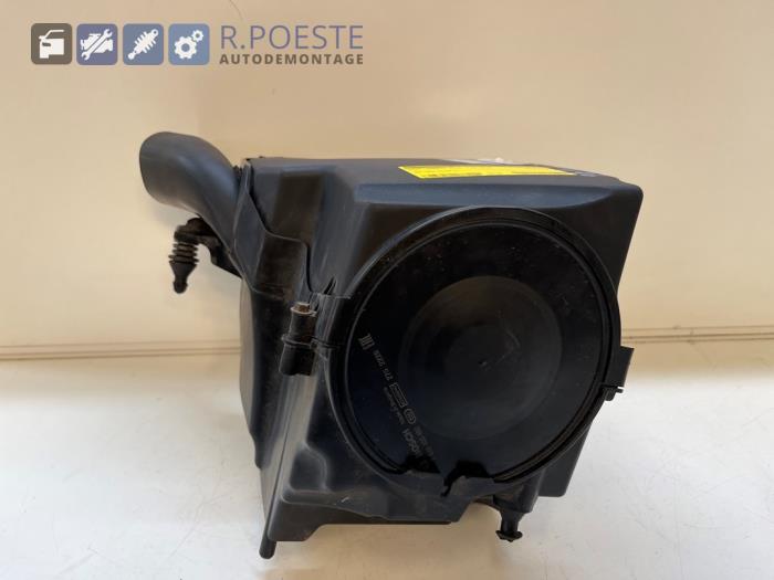 Begagnade Luftfilterhus Ford Transit Connect (PJ2) 1.5 TDCi ECOnetic Pris € 30,00 Marginaltabell erbjuds av Autodemontagebedrijf R. Poeste B.V.