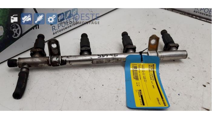 Usagé Système d'injection Mercedes A (W168) 1.4 A-140 Prix € 20,00 Règlement à la marge proposé par Autodemontagebedrijf R. Poeste B.V.