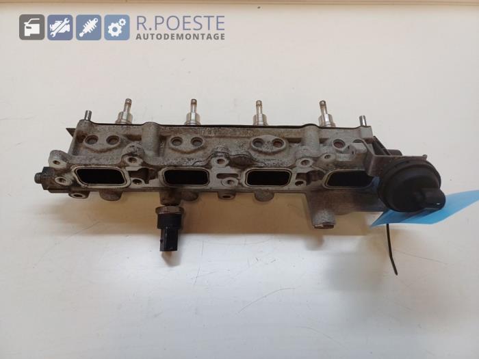 Gebrauchte Einspritzdüse (Einspritzer) Volkswagen Golf V (1K1) 1.6 FSI 16V Preis € 75,00 Margenregelung angeboten von Autodemontagebedrijf R. Poeste B.V.