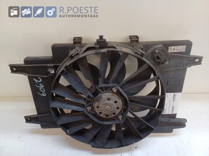 Gebrauchte Kühlerventilator Alfa Romeo 147 (937) 1.6 Twin Spark 16V Preis € 30,00 Margenregelung angeboten von Autodemontagebedrijf R. Poeste B.V.