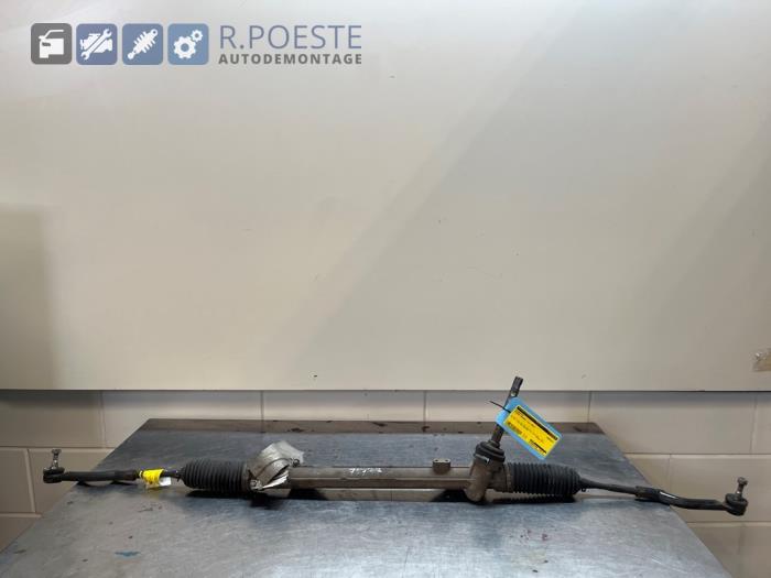Gebrauchte Lenkgetriebe Nissan Qashqai (J10) 2.0 16V Preis € 50,00 Margenregelung angeboten von Autodemontagebedrijf R. Poeste B.V.