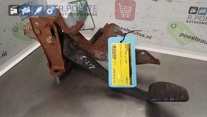 Używane Pedal hamulca Renault Modus/Grand Modus (JP) 1.6 16V Cena € 20,00 Procedura marży oferowane przez Autodemontagebedrijf R. Poeste B.V.