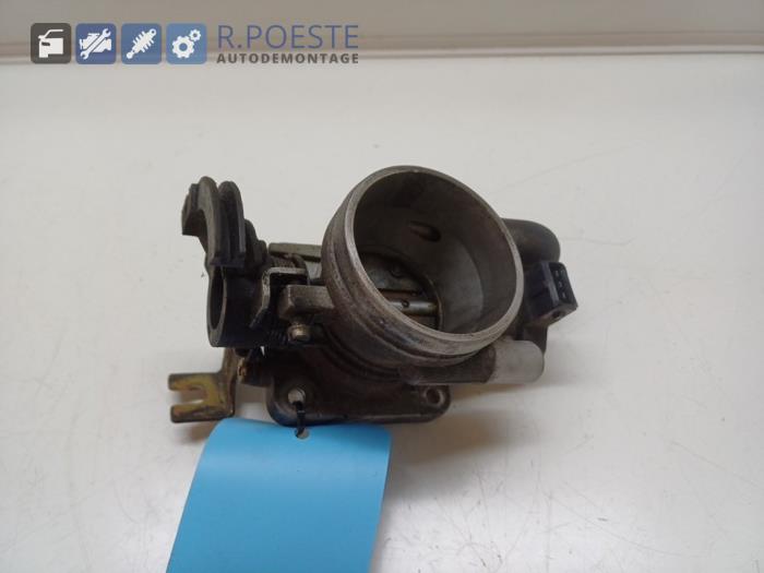 Usagé Boitier papillon Rover 45 1.6 16V Prix € 20,00 Règlement à la marge proposé par Autodemontagebedrijf R. Poeste B.V.