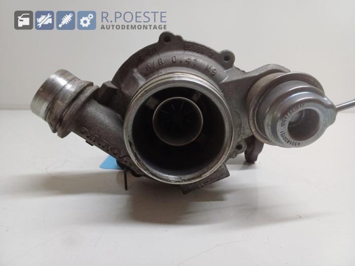 Turbo Volvo V40 2.0 D2 16V - 36010069 D4204T8