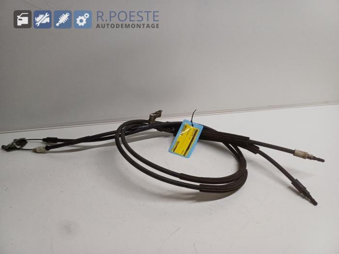 Usagé Câble frein à main Volvo V40 (MV) 2.0 D2 16V Prix sur demande proposé par Autodemontagebedrijf R. Poeste B.V.