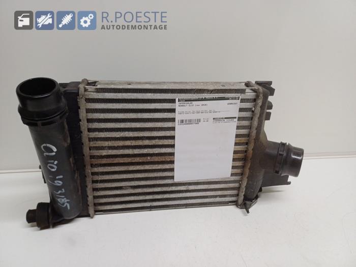 Used Intercooler Renault Clio IV Estate/Grandtour (7R) 0.9 Energy TCE 90 12V Price € 35,00 Margin scheme offered by Autodemontagebedrijf R. Poeste B.V.