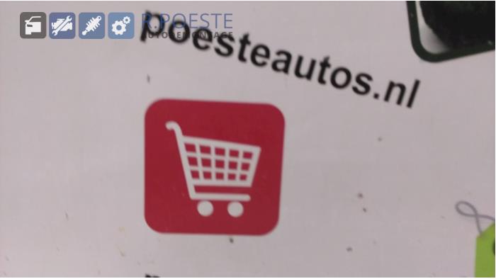 Gebrauchte Anlasser Renault Clio II (BB/CB) 1.4 Preis € 20,00 Margenregelung angeboten von Autodemontagebedrijf R. Poeste B.V.