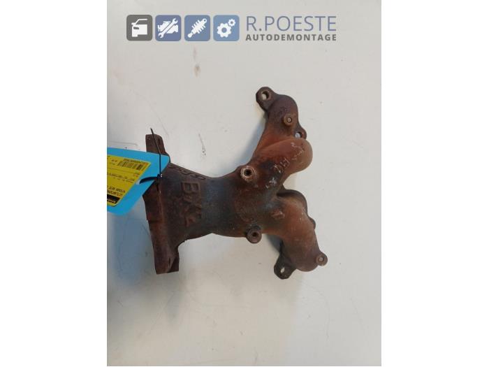 Używane Kolektor wydechowy Nissan Note (E11) 1.4 16V Cena € 30,00 Procedura marży oferowane przez Autodemontagebedrijf R. Poeste B.V.