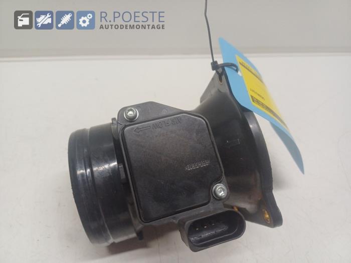 Gebrauchte Luftmassenmesser Audi A4 (B5) 1.6 Preis € 25,00 Margenregelung angeboten von Autodemontagebedrijf R. Poeste B.V.