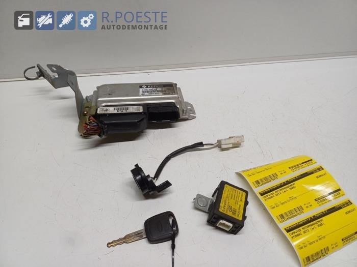 Used Engine management computer Hyundai Getz 1.1i 12V Price € 95,00 Margin scheme offered by Autodemontagebedrijf R. Poeste B.V.
