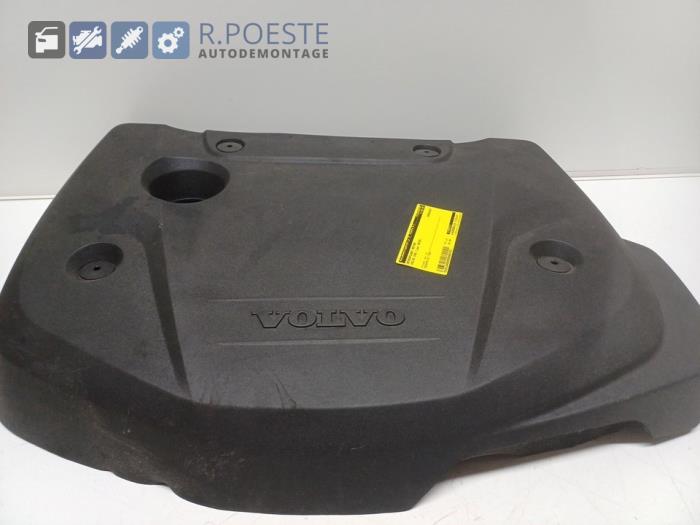 Gebrauchte Abdeckblech Motor Volvo V40 (MV) 2.0 D2 16V Preis € 30,00 Margenregelung angeboten von Autodemontagebedrijf R. Poeste B.V.