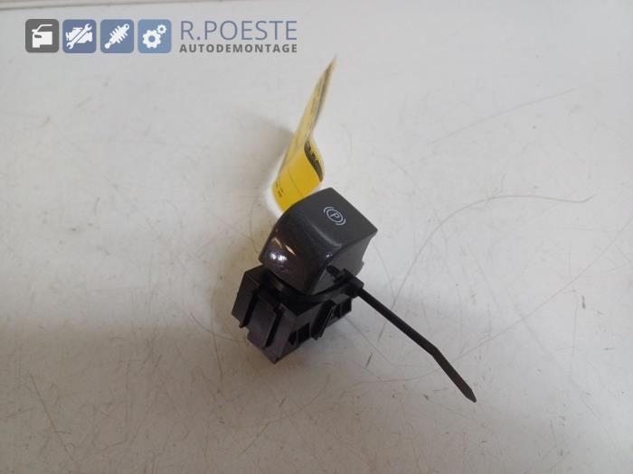 Używane Przelacznik hamulca postojowego Opel Ampera 1.4 16V Cena € 20,00 Procedura marży oferowane przez Autodemontagebedrijf R. Poeste B.V.