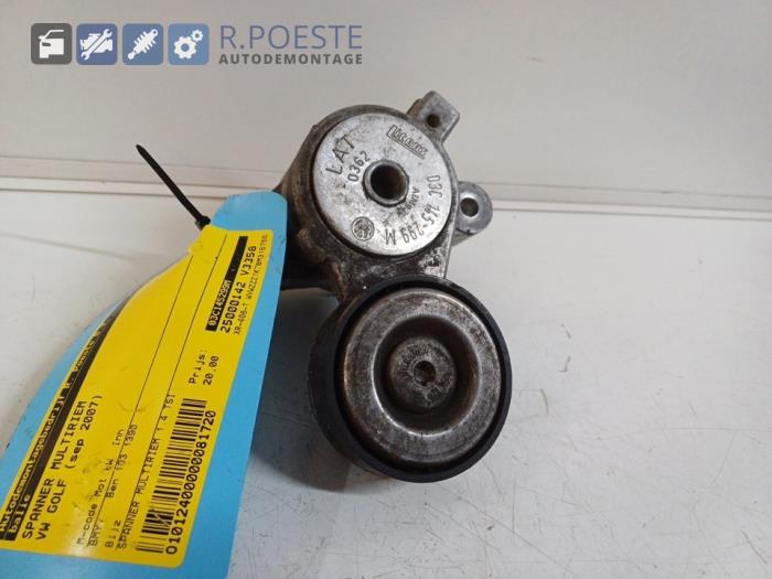 Usados Tensor correa múltiple Volkswagen Golf V (1K1) 1.4 TSI 140 16V Precio € 20,00 Norma de margen ofrecido por Autodemontagebedrijf R. Poeste B.V.